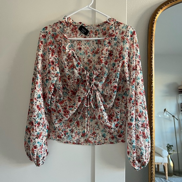 Floral blouse - Picture 6 of 6
